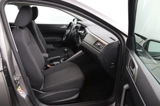 Volkswagen Polo Volkswagen Polo 1.0 TSI Comfortline Business | Navi | PDC | - afbeelding nr 16