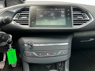 Peugeot 308 Peugeot 308 SW 1.2 PureT Executive/PANP/NAVI/PARKS/APK/NAP - afbeelding nr 17