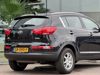 Kia Sportage Kia Sportage 1.6 GDI DynamicLine 2015 Nette auto Navi Clima - afbeelding nr 15