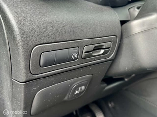 Citroën C3 Aircross Citroen C3 Aircross 130pk Business I Automaat I Carplay I - afbeelding nr 24