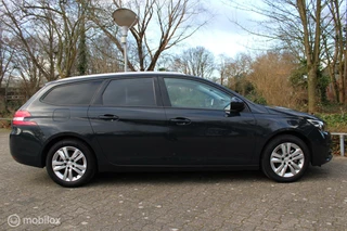 Peugeot 308 Peugeot 308 SW 1.2 PureTech Blue Lease Executive. Apple carplay/android auto, Navi full map, Pdc voor/achter, cruise control, Clima, Esp, Privacy glas achter, Cruise control, Line assistent. - afbeelding nr 6