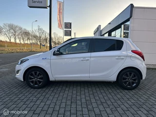 Hyundai i20 Hyundai i20 1.2HP  i-Drive Airco Led Cruise - afbeelding nr 5