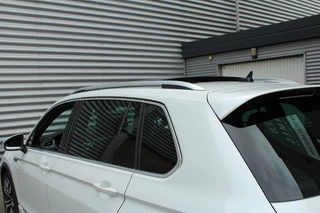 Volkswagen Tiguan Volkswagen Tiguan 1.5 TSI 150pk ACT R-Line DSG7 NL-Auto NAP Panoramadak Clima Cruise Navi 360 Camera Dynaudio Keyless  HUD Dig. Cockpit El. Klep - afbeelding nr 33