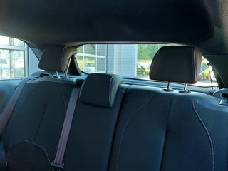 DS DS 3 1.2 PureTech 110pk Automaat So Chic | Airco | Cruise | Elek.Ramen+Spiegels | Pdc V+A | Privacy Glass | Mistlampen | 17''lm - afbeelding nr 27