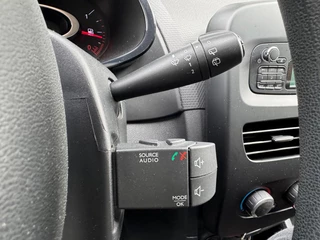 Renault Clio Renault Clio 0.9 TCe Eco2 Authentique Airco/5-Deurs - afbeelding nr 18