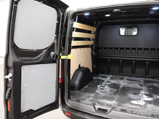 Ford Transit Custom Ford Transit Custom 300 2.0 TDCI L2H1 Limited Dubbele cabine Navigatie Airco 2x Schuifdeuren Trekhaak Parkeersenoren Carplay Trekhaak - afbeelding nr 36