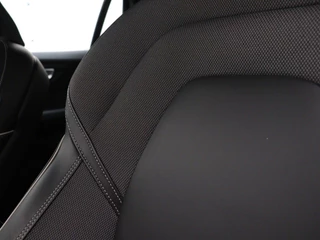 Volvo V60 Volvo V60 T6 PLUG-IN HYBRID LONG RANGE PLUS DARK SCHUIFDAK 360GR CAM TREKH - afbeelding nr 24