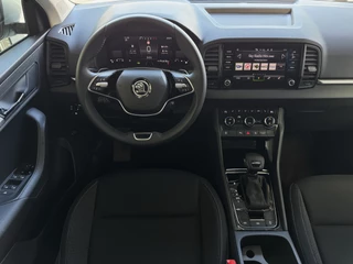 Škoda Karoq Škoda Karoq 1.5 TSI 150PKLED VIR.COCKPIT CARPLAY NAVI CAMERA ELEK.KLEP STOEL/STUUR VERW. LMV 2025 - afbeelding nr 22
