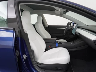 Tesla Model 3 Tesla Model 3 Performance AWD 75 kWh ORIG. NL. NAP KM. | WIT LEDER | AUTOPILOT - afbeelding nr 44