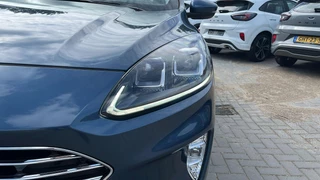 Ford Kuga Ford Kuga 2.5 PHEV Titanium 225pk | Driver Assistance Pack | Winterpack | Technology Pack | AGR Stoelen | All Season banden Cross Climate - afbeelding nr 3