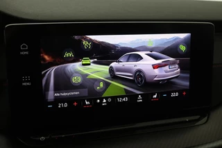 Škoda Octavia Skoda Octavia 1.4 TSI RS PHEV | Head-Up | Leder/Alcantara |  Stoel & stuurverwarming | Carplay | Sfeerverlichting | Massage | Memory | Adaptive cruise - afbeelding nr 17