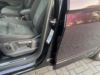 Volkswagen Tiguan Volkswagen Tiguan 1.4 TSI ACT Highline Pano Virtual DSG - afbeelding nr 39