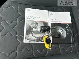 Toyota Aygo Toyota Aygo X 1.0 VVT-i S-CVT Envy Cabrio I 1 Eigenaar I NL-auto - afbeelding nr 15