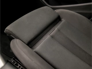 Audi A4 Audi A4 Avant 35 TFSI Sport Launch 150Pk Automaat (APPLE CARPLAY, GROOT NAVI, CLIMATE, STOELVERWARMING, SPORTSTOELEN, GETINT GLAS, LED KOPLAMPEN, ELEK ACHTERKLEP, NIEUWSTAAT) - afbeelding nr 26