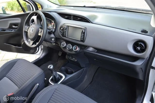 Toyota Yaris Toyota Yaris 1.0 VVT-i Comfort|72.782km|Laneassist|2020 - afbeelding nr 20