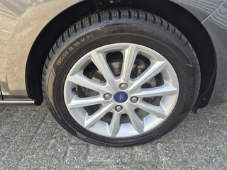 Ford Fiesta Ford Fiesta 1.0 EcoBoost Titanium,Airco,cruisecontrol,navigatie,android,parkeersensoren achter, - afbeelding nr 24