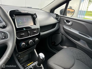 Renault Clio Renault Clio 0.9 TCe Limited • Navi • Airco • Cruise • PDC - afbeelding nr 17