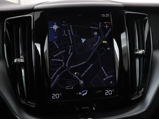 Volvo XC60 Volvo XC60 2.0 D4 Momentum Pro | Trekhaak | Camera |  Half leder | Carplay | Navigatie | Full LED | Climate control | Getint glas | Parkeerhulp - afbeelding nr 14