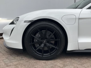 Porsche Taycan - afbeelding nr 22