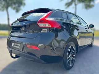 Volvo V40 Volvo V40 2.0 T2 Momentum 185PK / 4-SEIZOENENBANDEN / FULL LED / STOELVERW. / PDC / TREKHAAK - afbeelding nr 35