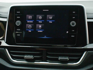 Volkswagen T-Roc Volkswagen T-Roc 1.5 TSI R-Line | DSG | PDC | Stoelverwarming | Carplay | Camera - afbeelding nr 35