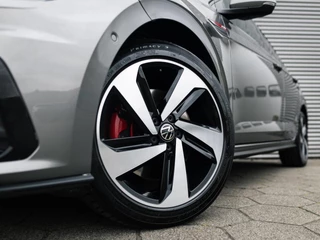 Volkswagen Polo Volkswagen Polo 2.0 TSI GTI Pano Beats Navi Cruise CarPlay - afbeelding nr 5