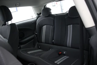 MINI Electric MINI Electric Mini Yours Sport 33 kWh - Navi, Clima, Carplay, SOH 96% - afbeelding nr 8