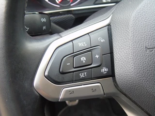 Volkswagen T-Cross Volkswagen T-Cross 1.0 TSI United Edition - 2020 - 32DKM - Navigatie - PDC - Cruise - afbeelding nr 28