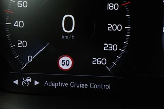 Volvo V90 Volvo V90 2.0 T6 Recharge AWD Inscription | Trekhaak | Leder | Stoel & stuurverwarming | Adaptive cruise | Kinderzitjes | Camera | PHEV - afbeelding nr 9