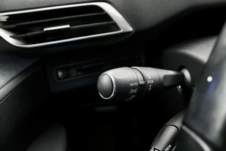 Peugeot 5008 Peugeot 5008 1.2 PureTech wit 7 persoons, rijk uitgerust! - afbeelding nr 18