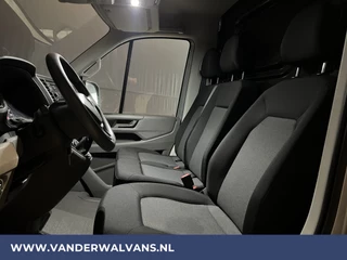 Volkswagen Crafter Volkswagen Crafter 2.0 TDI 141pk L3H2 L2H1 Euro6 Airco | Camera | Apple Carplay | Android Auto Bijrijdersbank - afbeelding nr 10