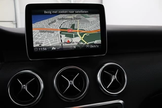 Mercedes-Benz A-Klasse Mercedes-Benz A-klasse 180 Ambition | Stoelverwarming | Full LED |  Sportstoelen | Navigatie | Half leder | Park Assist | Cruise control | Airco | Bluetooth - afbeelding nr 12