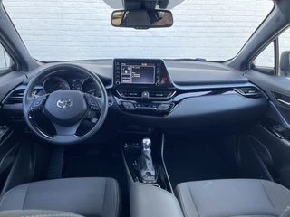 Toyota C-HR Toyota C-HR 2.0 Hybrid Team D | CarPlay | Parelmoer | Camera | ACC | LED | DAB+ | Keyless | 18 inch - afbeelding nr 10