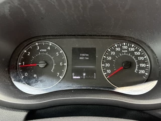 Renault Master Renault Master T33 2.3 DCI 135PK L2H2 Airco Cruise Control Parkeersensoren LED - afbeelding nr 25