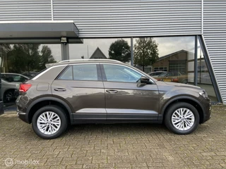 Volkswagen T-Roc Volkswagen T-Roc Style led xenon adap cruise carplay 1.0 TSI Style Business - afbeelding nr 30