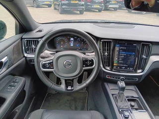 Volvo S60 Volvo S60 2.0 T4 R-Design|PANO|HARMAN KARDON|AUTOMAAT|1ste Eig|Adapt Cr - afbeelding nr 19