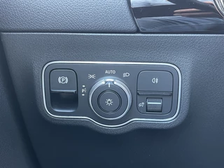 Mercedes-Benz B-Klasse Mercedes-Benz B-Klasse 200 AMG Line | Pano | Trekhaak | Camera | Ambient Light | Dodehoek | Keyless - afbeelding nr 13