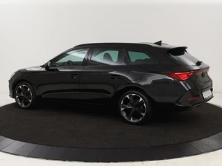 CUPRA Leon Cupra Leon 1.4 e-Hybrid | Carplay | Stuurverwarming |  Navigatie | Sfeerverlichting | Full LED | Keyless | Sportstoelen | Parkeerhulp | PHEV - afbeelding nr 2