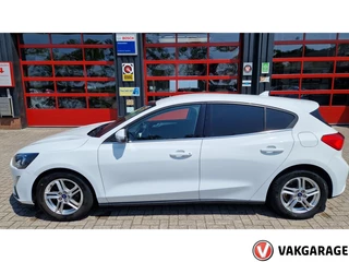 Ford Focus Ford Focus 1.0 EcoB. Tr Ed. bns - afbeelding nr 2
