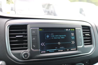 Peugeot e-Expert Peugeot e-Expert EV L3 75 kWh Airco Navigatie Trekhaak Black Line - afbeelding nr 25