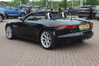 Jaguar F-Type Jaguar F-Type 3.0 V6 Convertible 69.614 km! / Camera / Leder / Keyless / Memory seats / 19'' / Sportuitlaat - afbeelding nr 3