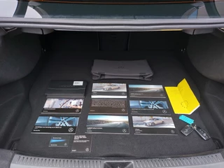 Mercedes-Benz A-Klasse Mercedes-Benz A-Klasse 250e Plug-In Hybrid Luxury Line | Origineel NL | Navi | Apple Carplay+Android Auto | Clima | Cruise | Stoelverwarming | Pdc V+A+Assist+Camera | Privacy Glass | 17''lm - afbeelding nr 36