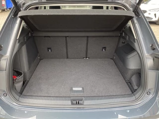 Volkswagen Tiguan Volkswagen Tiguan 1.5 TSI EHYBRID ELEGANCE PANO-DAK/360-CAMERA/TREKHAAK/NAVI/CARPLAY/ACC/ - afbeelding nr 10