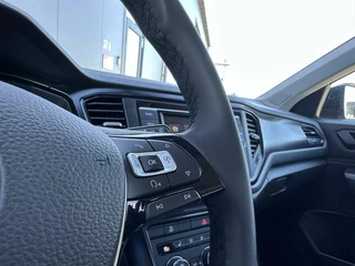 Volkswagen T-Roc Volkswagen T-Roc 1.0 TSI Style Adaptive Cruise CarPlay Navi LED Climate Stoelverwarming - afbeelding nr 10