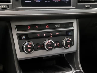 SEAT Leon 150Pk (APPLE CARPLAY, NAVIGATIE, CLIMATE, LED KOPLAMPEN, LEDER, CAMERA, SPORTSTOELEN, PARKEERSENSOREN, KEYLESS, NIEUWSTAAT) - afbeelding nr 9