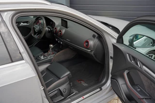 Audi RS3 Audi A3 Sportback 2.5 TFSI RS 3 | Pano | B&O | RS-stoelen | Matrix LED | Virtual cockpit | OPF delete | Orig. NL - afbeelding nr 50
