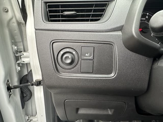 Renault Express Cruise Control/parkeersensoren/navi by app - afbeelding nr 29