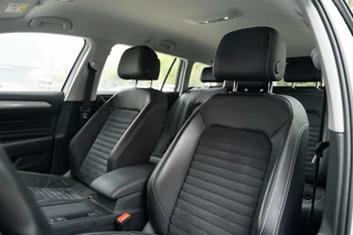 Volkswagen Passat Volkswagen Passat Variant 1.4 TSI PHEV GTE Business Trekhaak - afbeelding nr 46