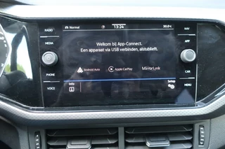 Volkswagen T-Cross Volkswagen T-Cross 1.0 TSI 110PK ACTIVE, Navi, Clima, Apple Carplay/ Android Auto, etc. - afbeelding nr 26