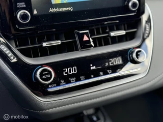 Toyota Corolla Toyota Corolla 1.8 Hybrid Business | NAP | LED | 17